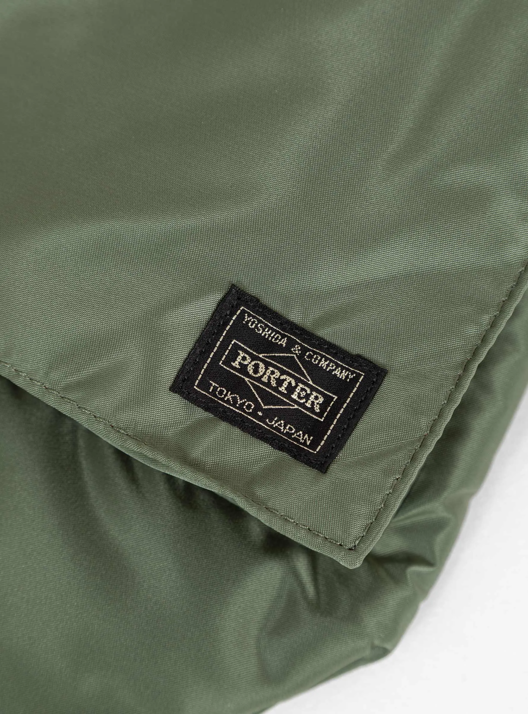 TANKER 2Way Helmet Bag Sage Green